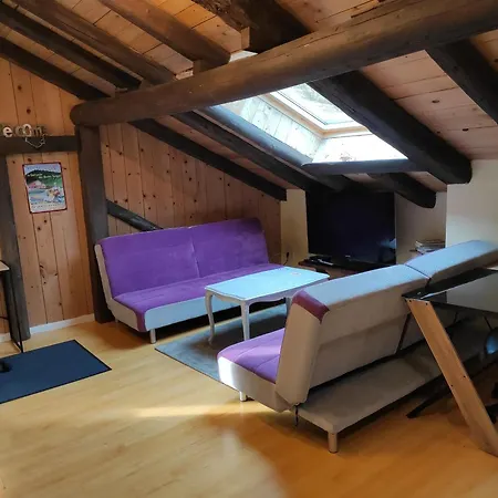 Apartment Dans Ferme Avec Terrasse Et Parking - Montagnes Des Vosges - Fr-1-589-164 *